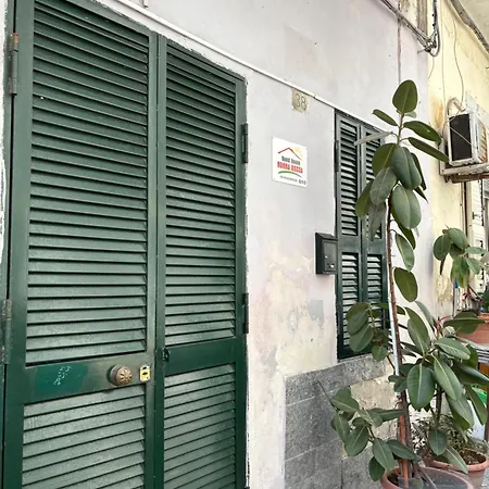 “nonna Rossa” Naples